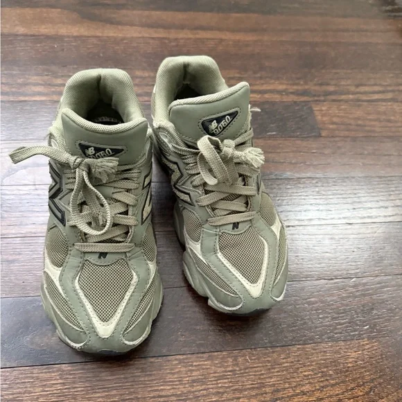 New Balance Sage Green Athletic Shoes - Picture 2 of 4